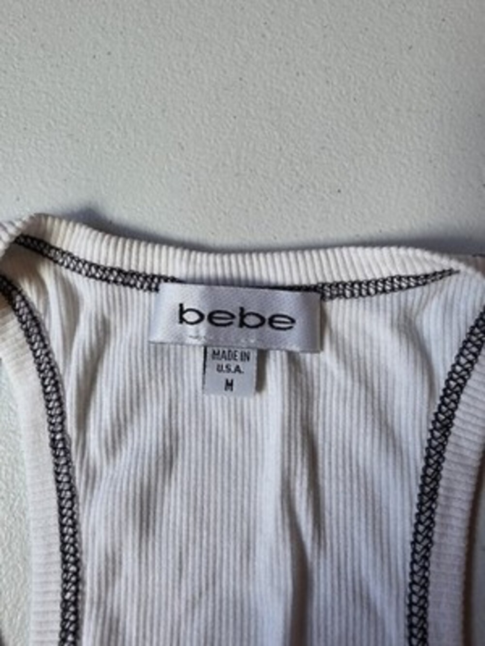 bebe White Ribbed Logo Tank Women's M Y2K McBling Racerback Made USA - Picture 2 of 3